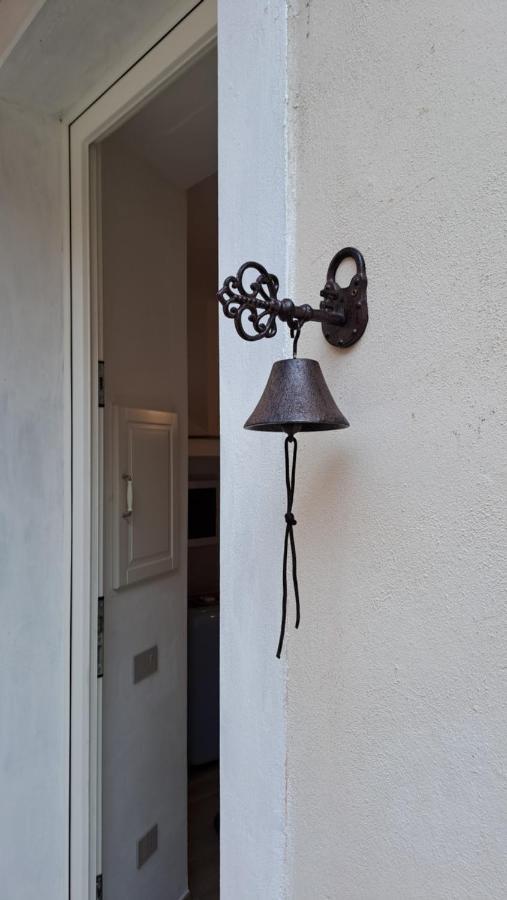 Casina Di Alice Apartamento Vinci Exterior foto